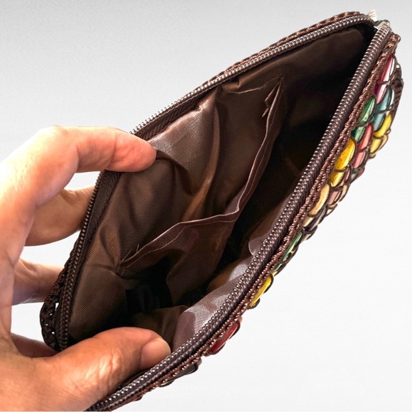 NWOT Wristlet Woven with Multi-color Wooden Discs - Picture 3 of 5